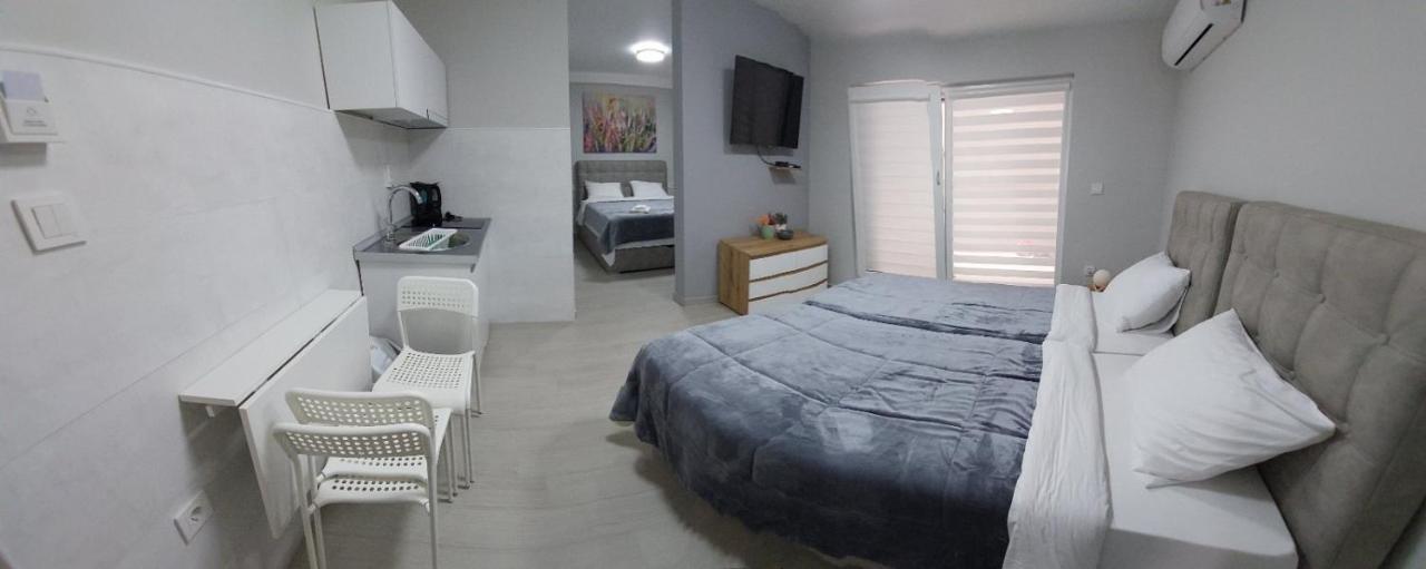 Cholakovi Apartments Veles Esterno foto